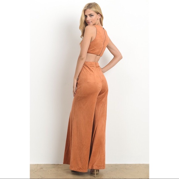 🆕🎉HP🎉5⭐️SO Gorgeous Jumpsuit - Picture 7 of 7